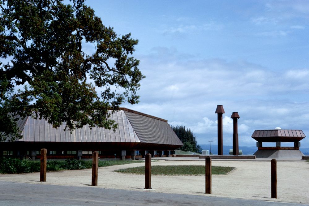East Field House detail of courtyard UCSC Digital Library Collections